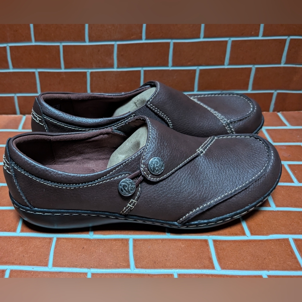 Clarks Ashland Lane Q leather slip-on Flats (New)